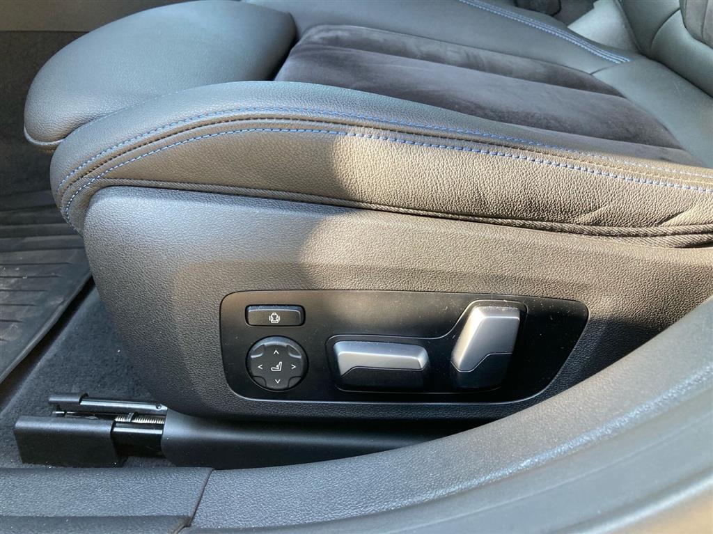 BMW i4 Fully Charged M-Sport billede 17