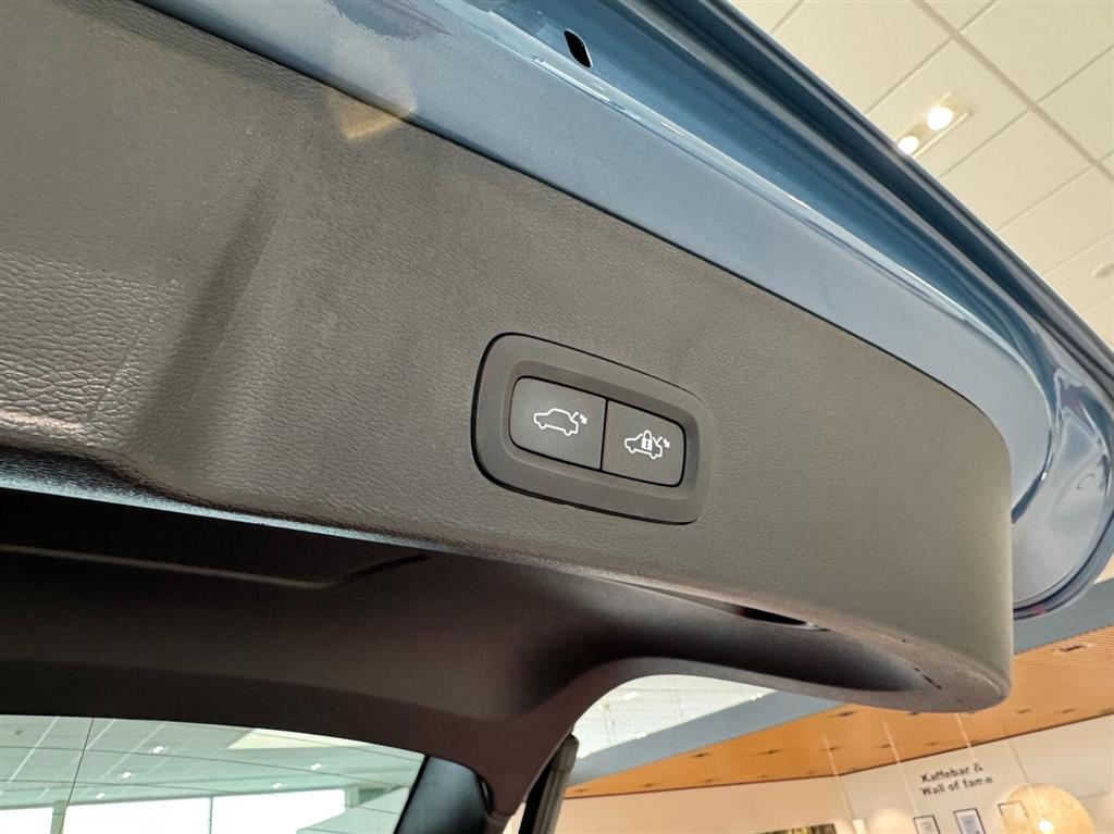Volvo XC40 Plus billede 12