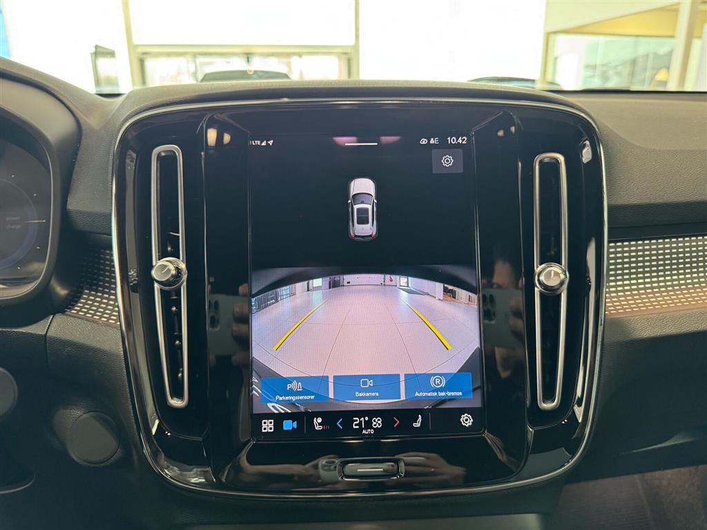 Volvo XC40 Plus billede 24