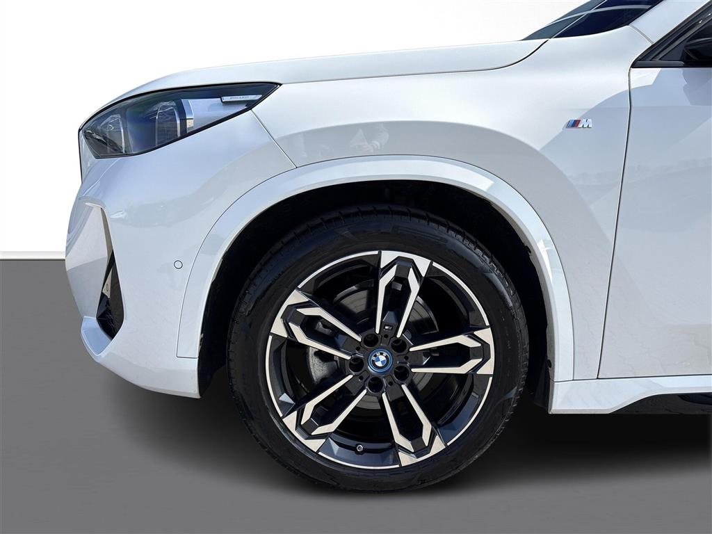 BMW iX1 Fully Charged generic.image 8