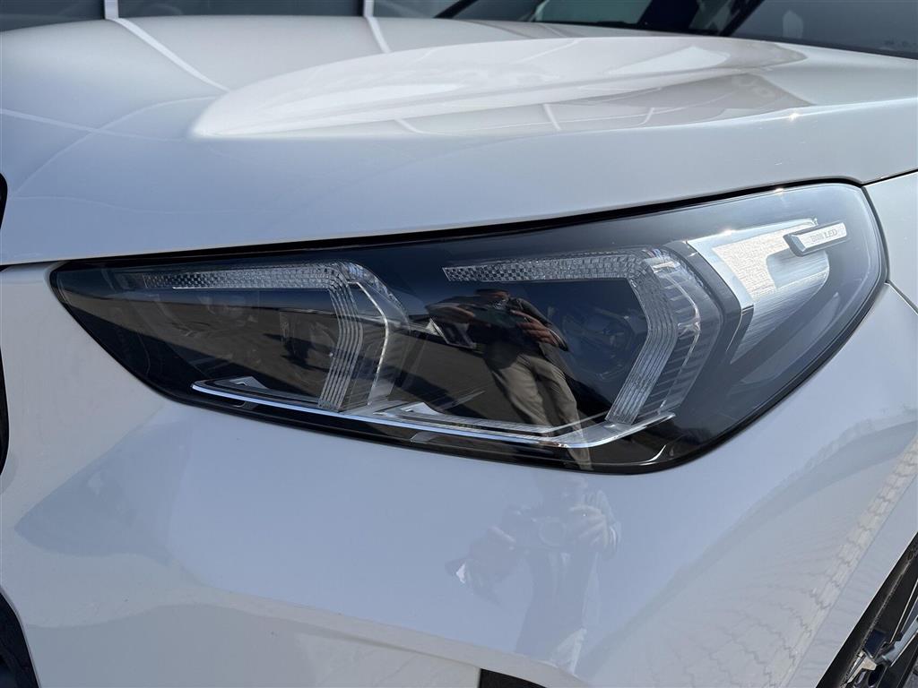 BMW iX1 Fully Charged generic.image 9