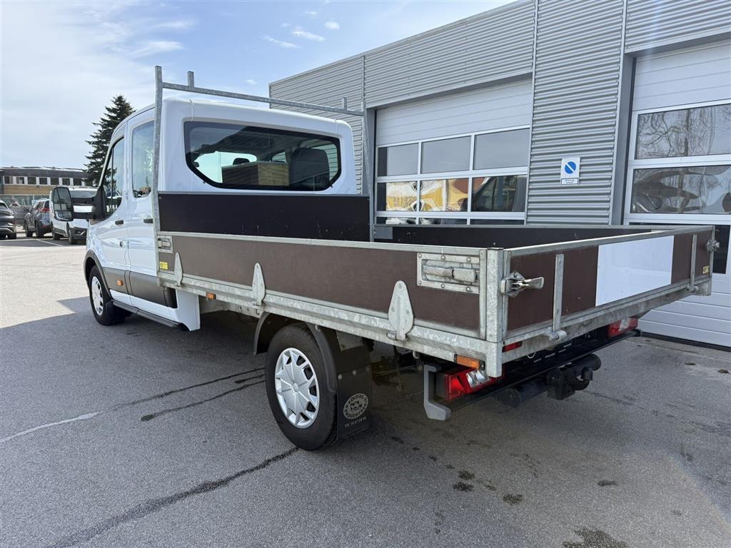 Ford Transit Trend billede 2