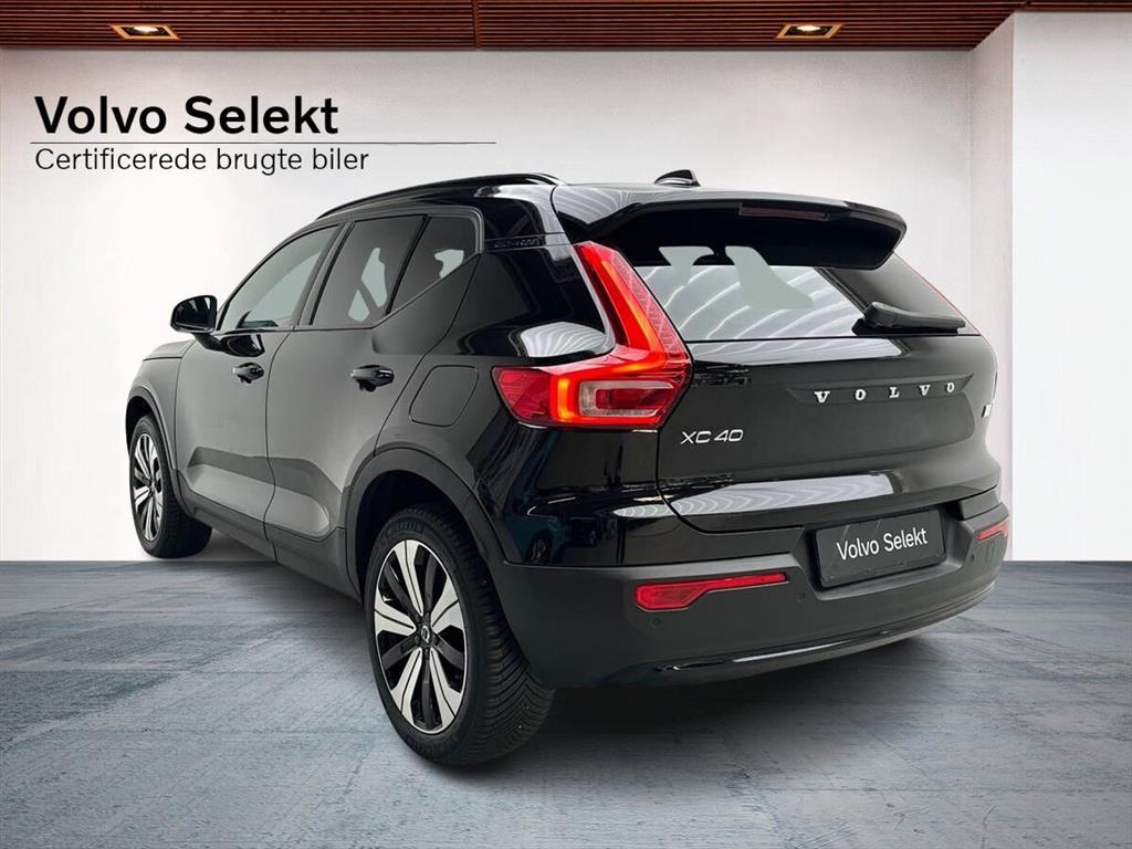 Volvo XC40 Plus billede 2