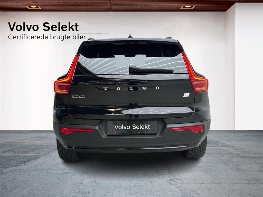 Volvo XC40 Plus billede 8