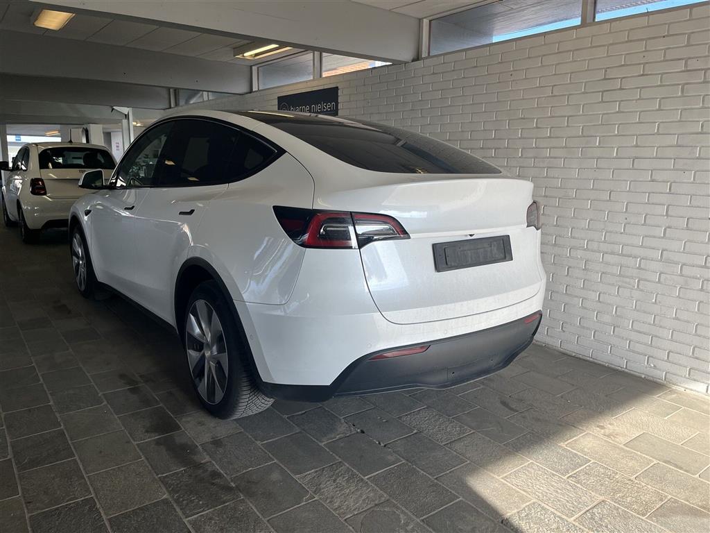 Tesla Model Y Long Range billede 2