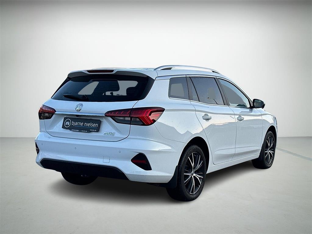 MG MG5 Electric Standard Range Luxury billede 2