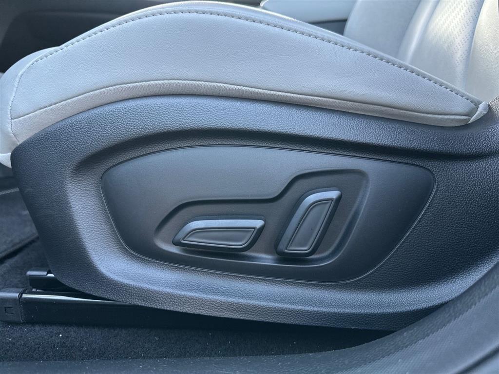 MG MG5 Electric Standard Range Luxury billede 23