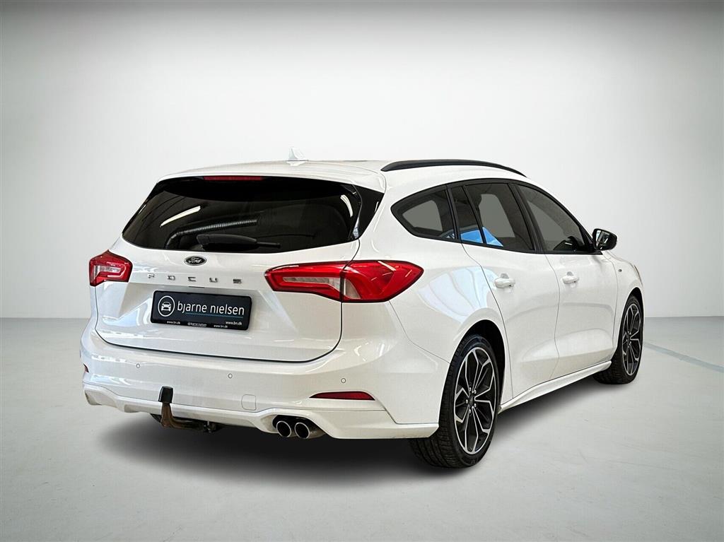 Ford Focus ST-Line Business billede 2