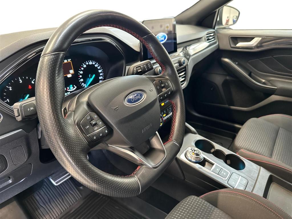 Ford Focus ST-Line Business billede 3