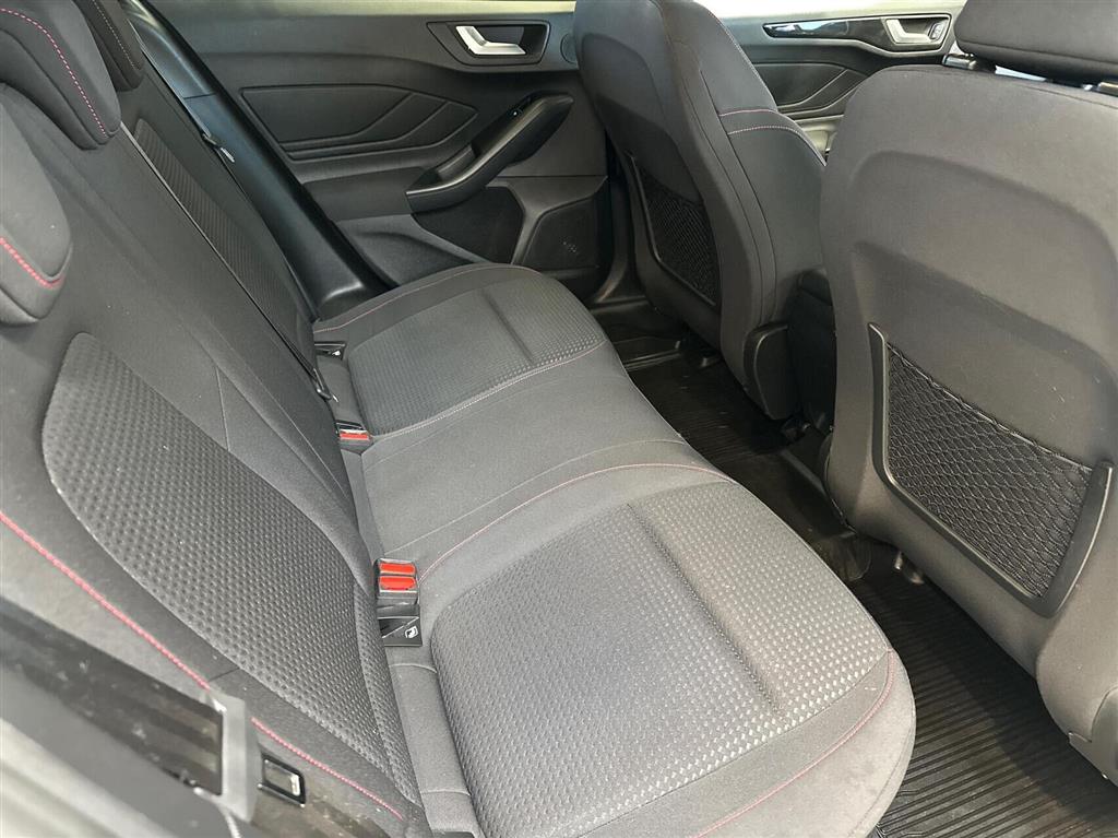 Ford Focus ST-Line Business billede 12
