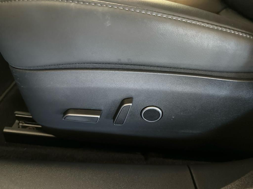 Tesla Model 3 Long Range generic.image 20