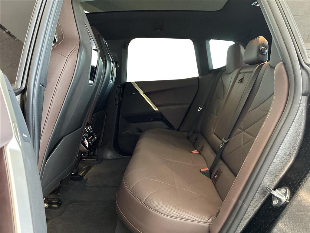 BMW iX Fully Charged billede 13