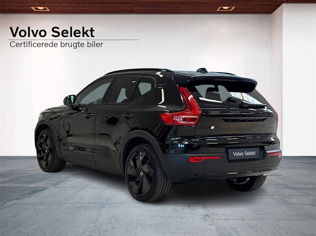 Volvo EX40 Black Edition billede 2