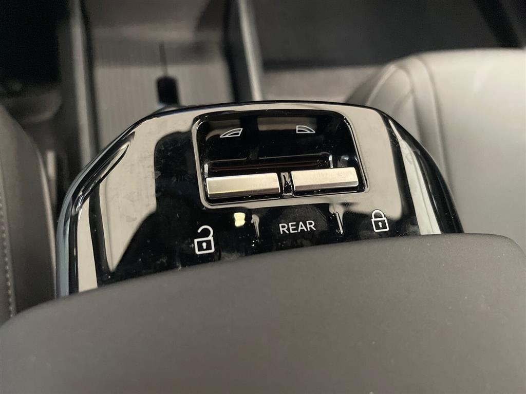 Volvo EX30 Plus billede 17