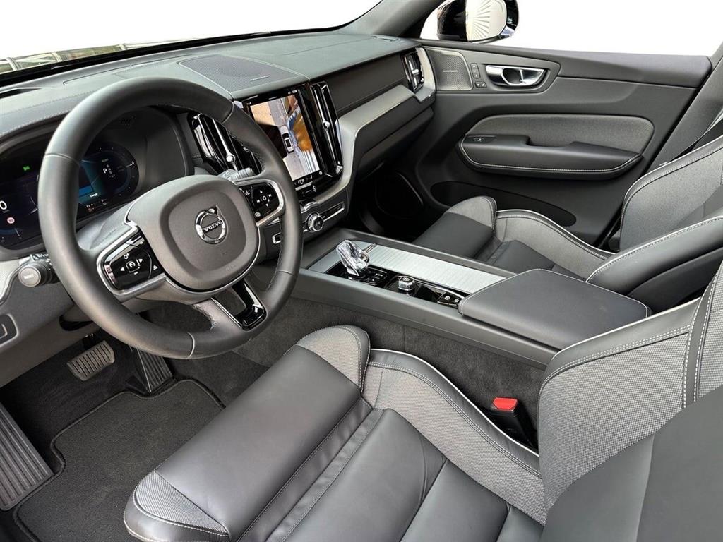 Volvo XC60 Black Edition billede 3