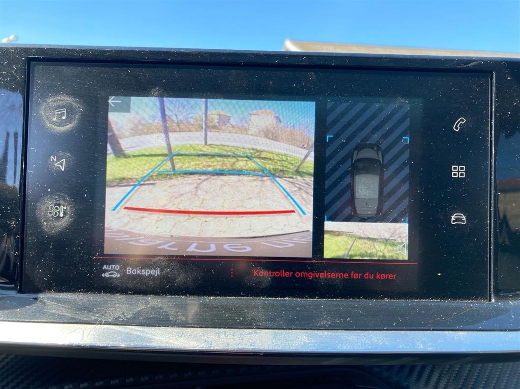 Peugeot 208 Allure Sky billede 5