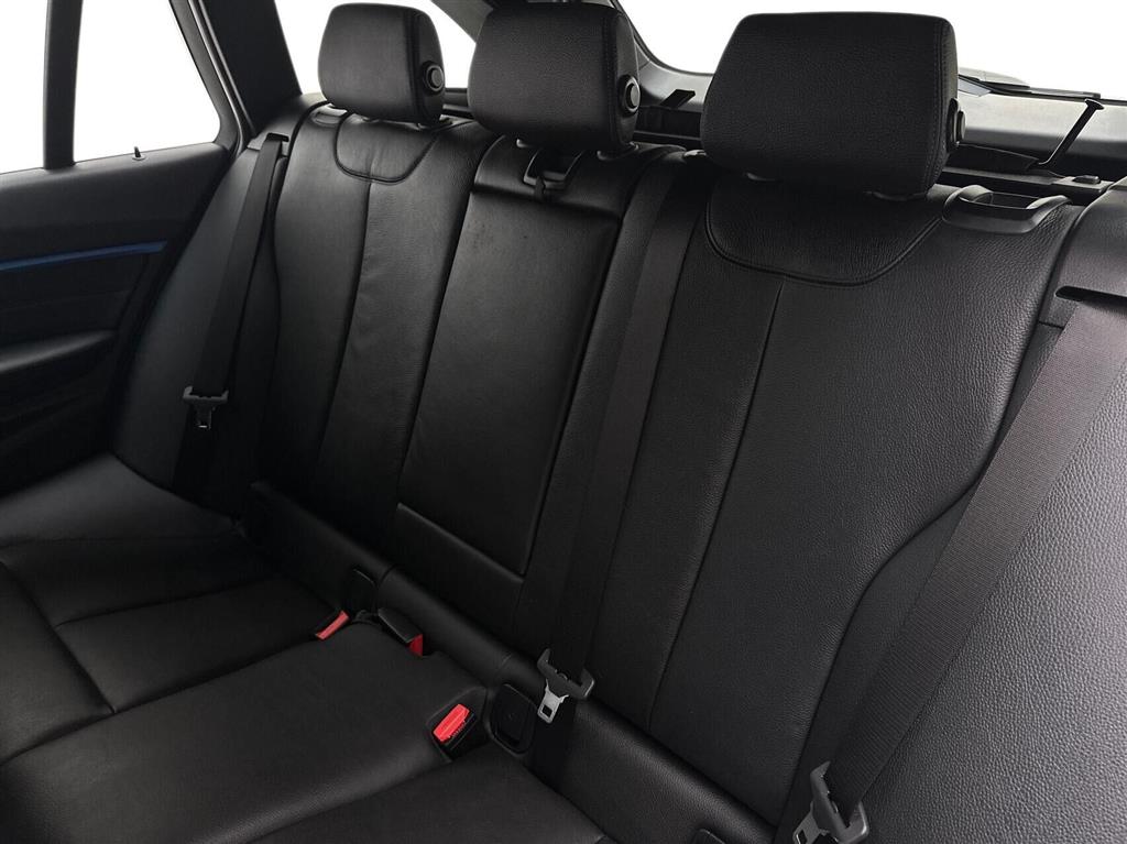 BMW 320d M-Sport billede 13