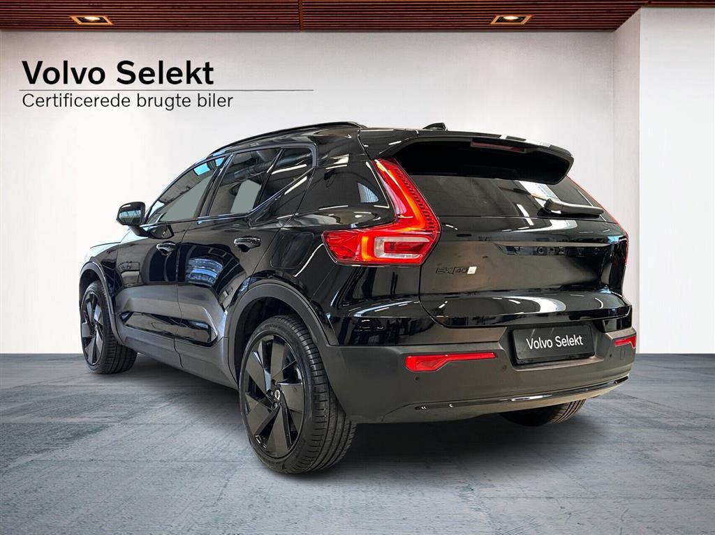 Volvo EX40 Black Edition billede 2