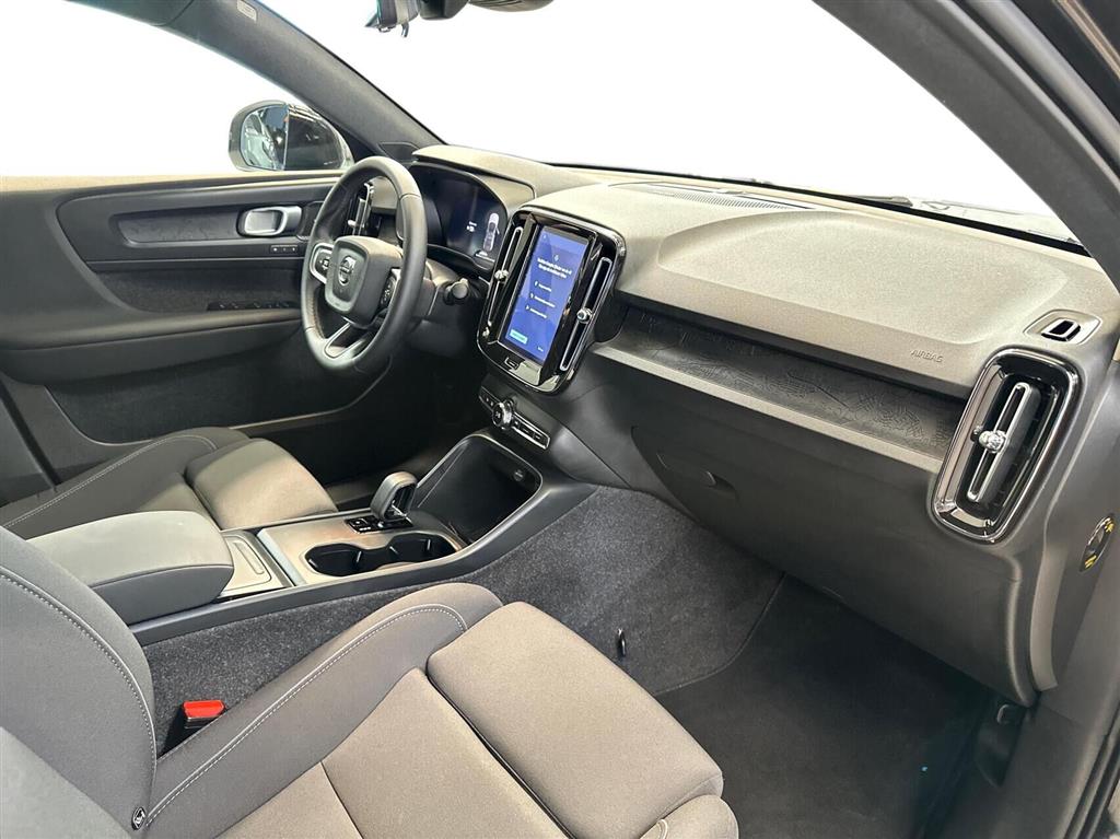 Volvo EC40 Black Edition billede 5