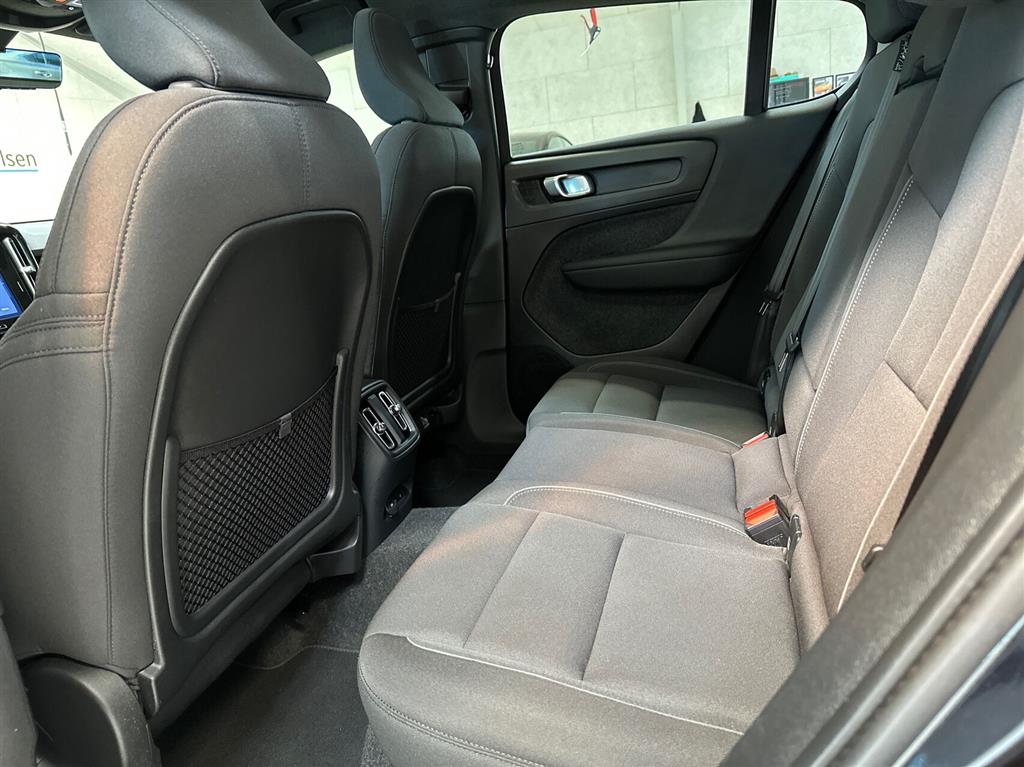 Volvo EC40 Black Edition billede 7