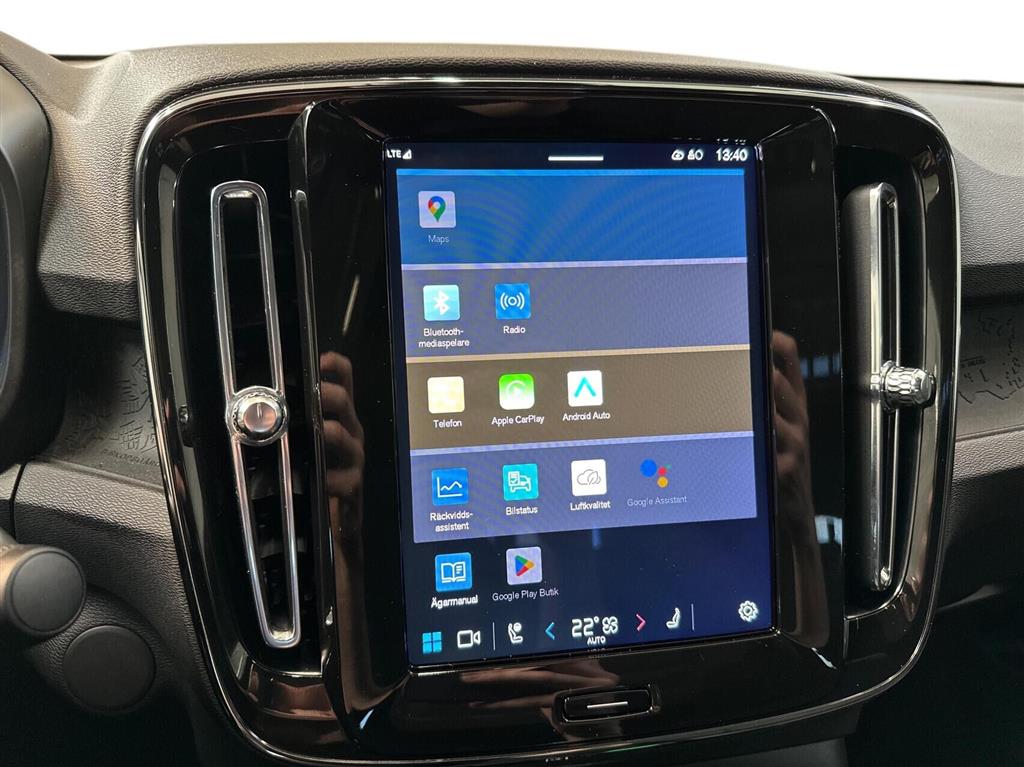 Volvo EC40 Black Edition billede 13