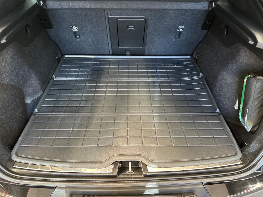 Volvo EC40 Black Edition billede 14