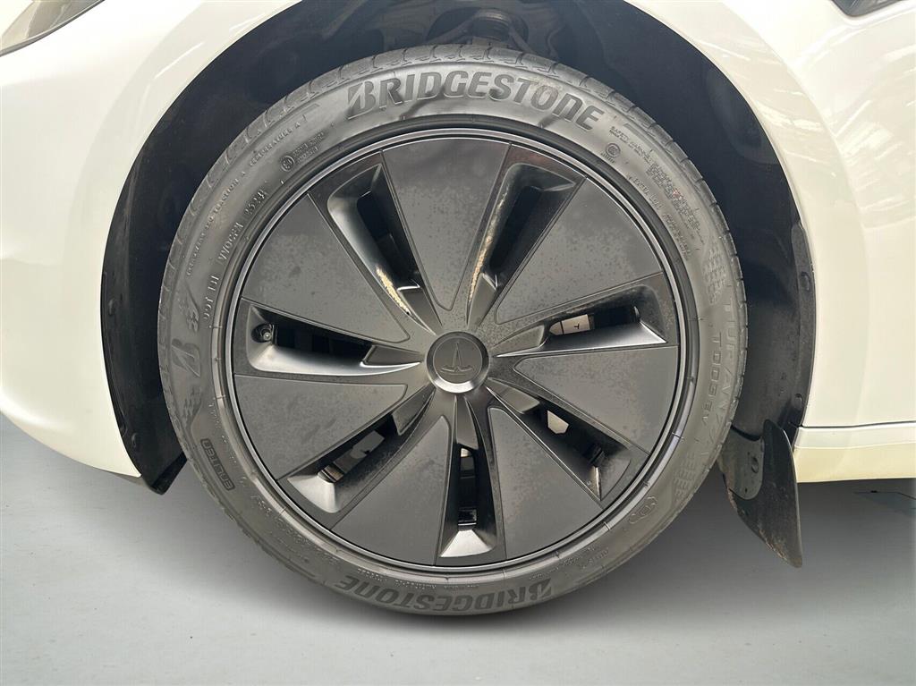 Tesla Model 3 Long Range billede 9