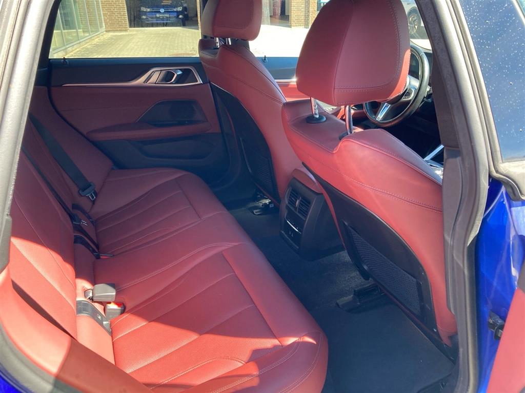 BMW i4 Fully Charged M-Sport billede 5