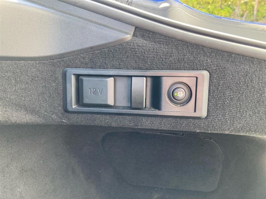 BMW i4 Fully Charged M-Sport billede 11