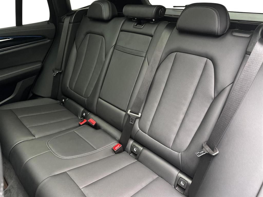 BMW iX3 M-Sport Charged billede 13