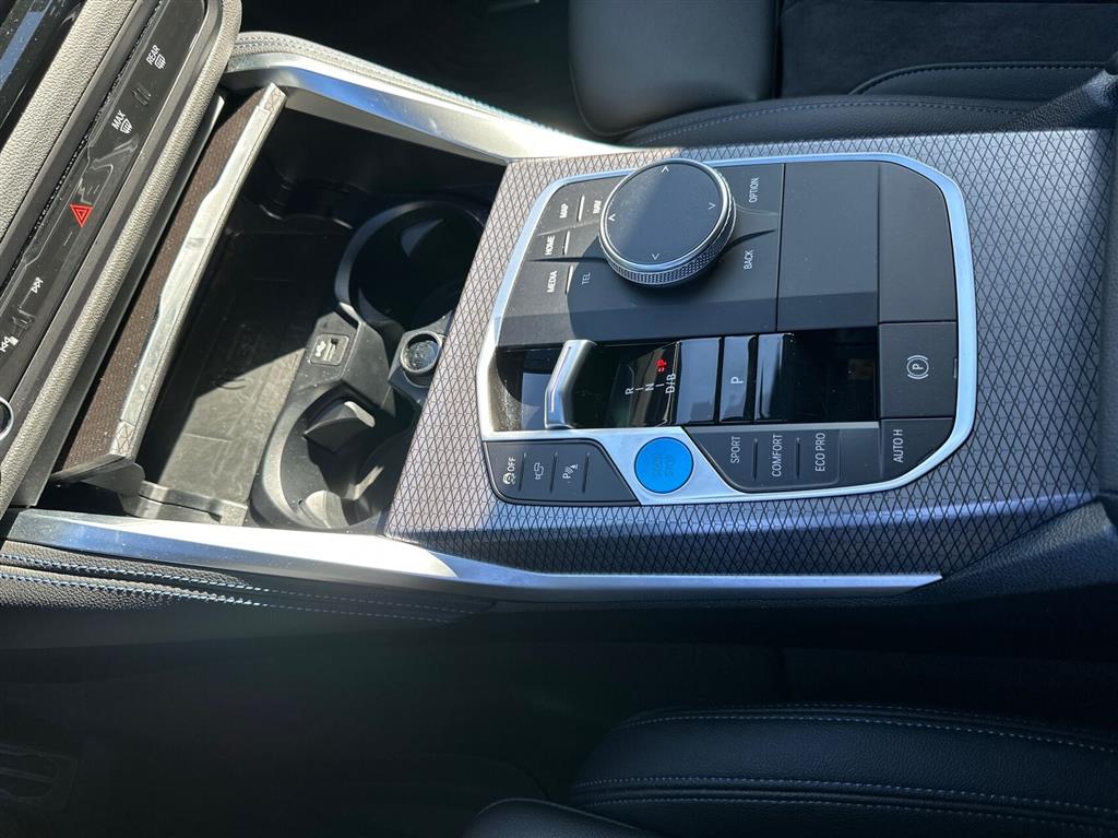 BMW i4 Fully Charged M-Sport billede 15