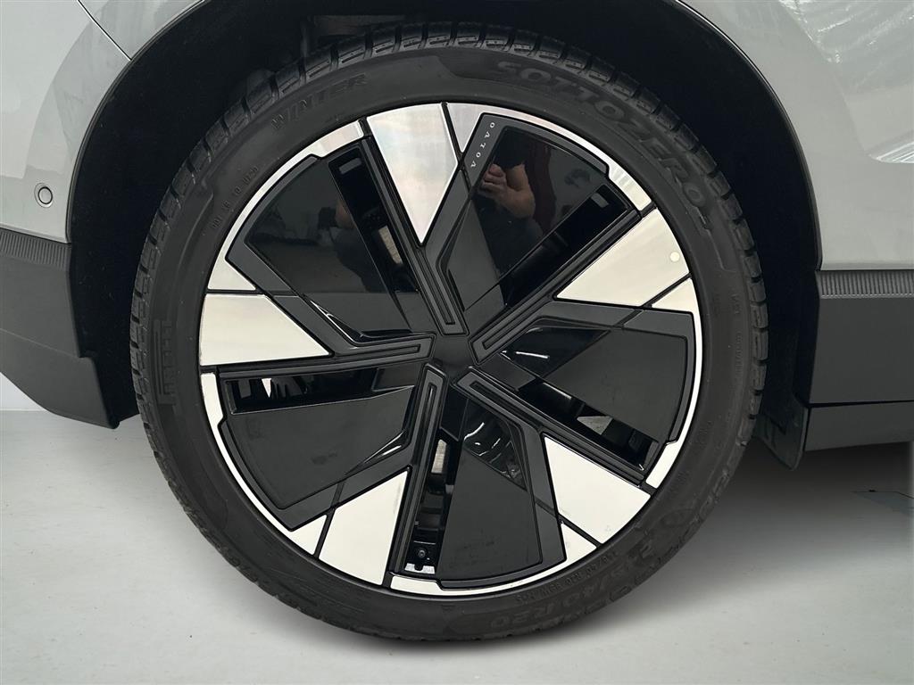 Volvo EX30 Ultra billede 8