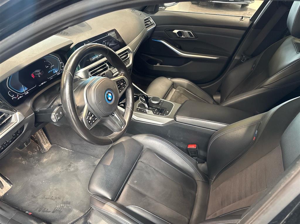 BMW 330e M-Sport billede 6