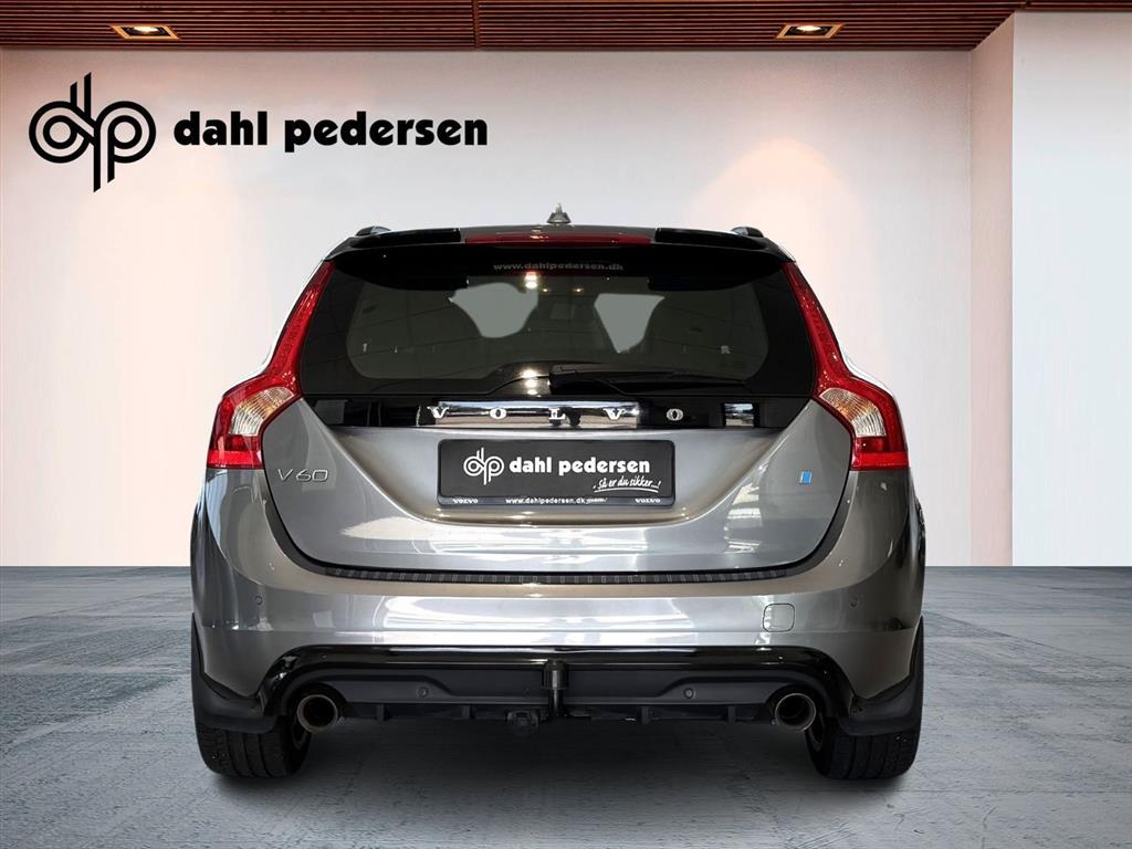 Volvo V60 Momentum billede 4