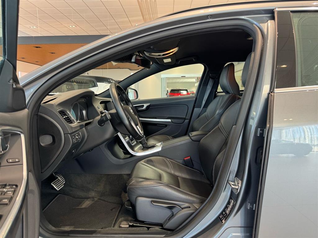 Volvo V60 Momentum billede 7