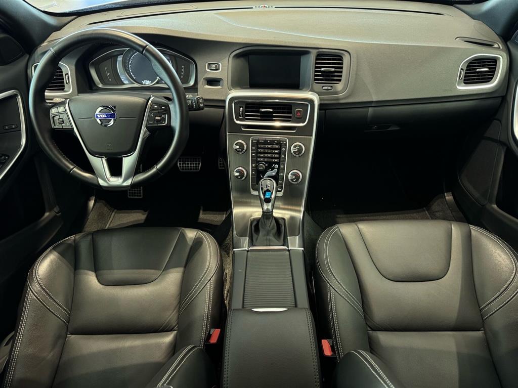 Volvo V60 Momentum billede 12
