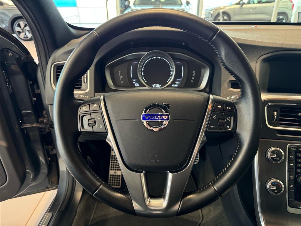 Volvo V60 Momentum billede 14