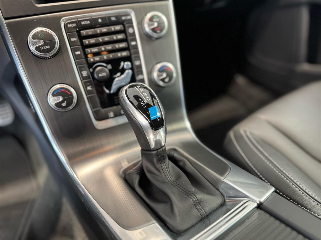 Volvo V60 Momentum billede 17