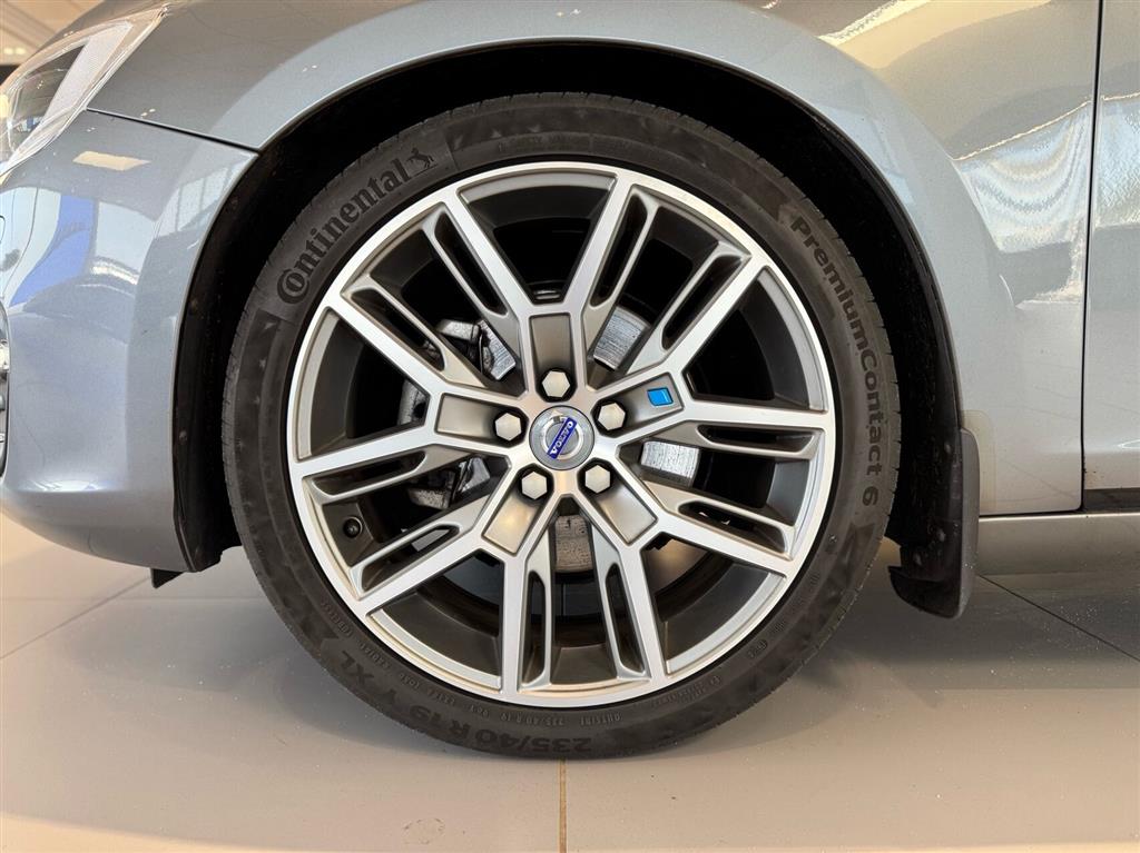 Volvo V60 Momentum billede 25