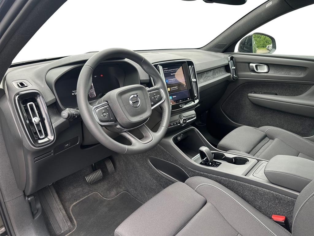 Volvo EC40 Black Edition billede 3