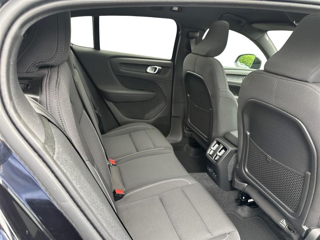 Volvo EC40 Black Edition billede 13