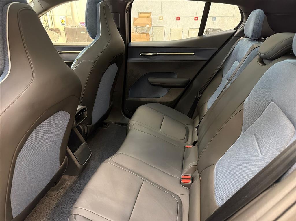 Volvo EX30 Ultra billede 7
