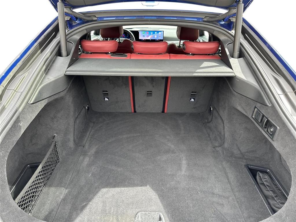 BMW i4 Fully Charged M-Sport billede 17