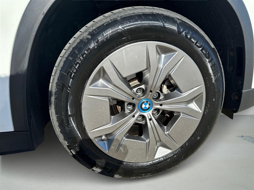 BMW iX1 xLine billede 8
