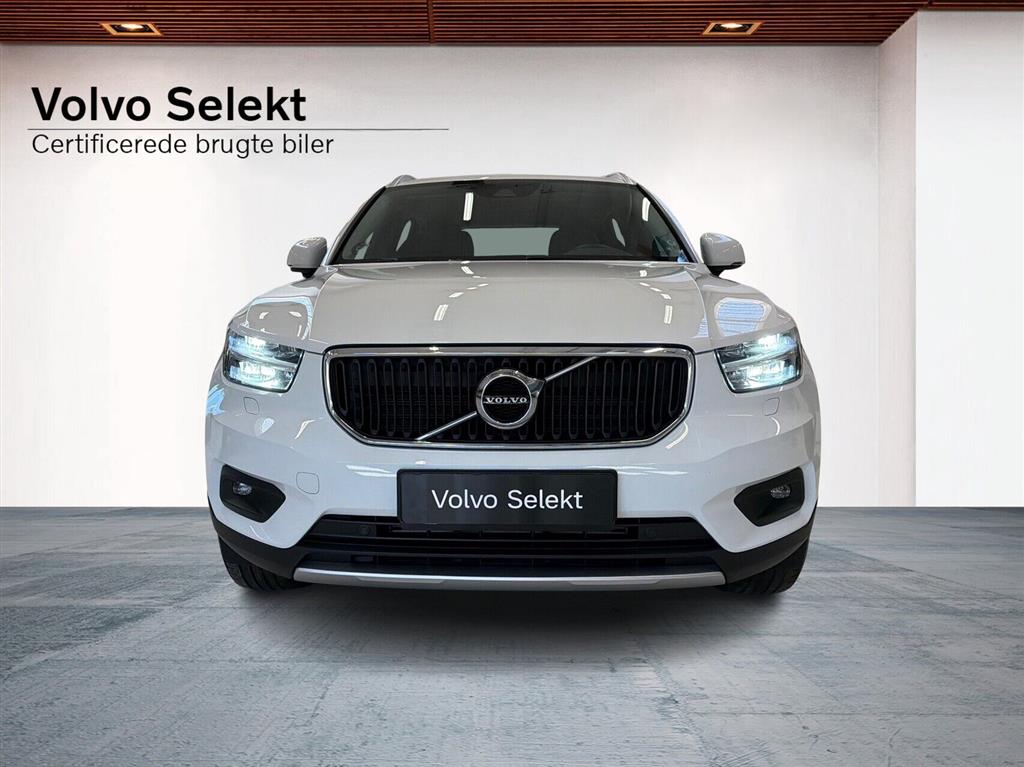 Volvo XC40 Momentum billede 9
