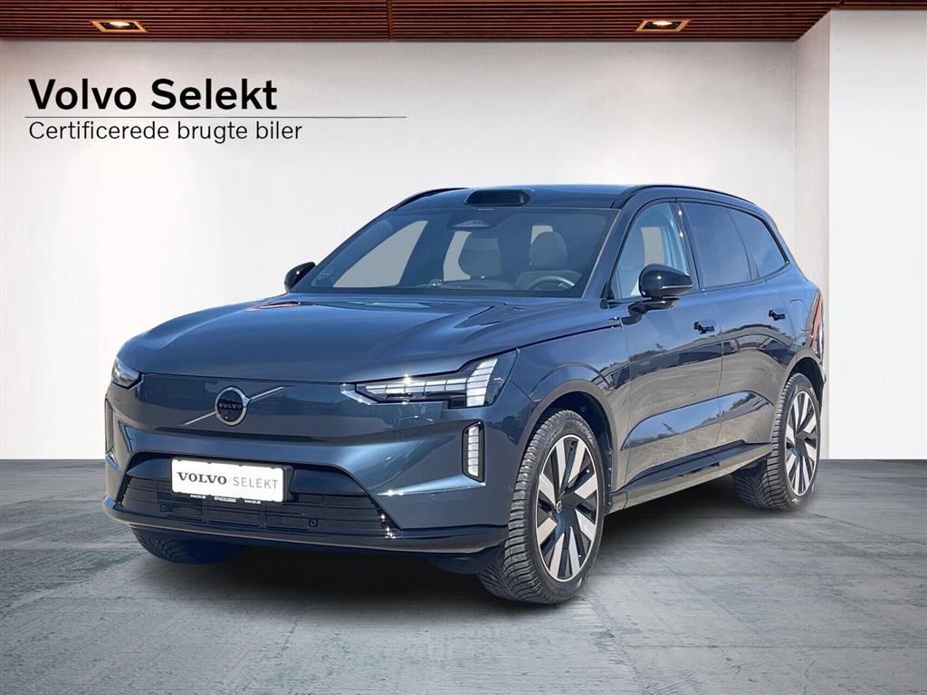 Volvo EX90 