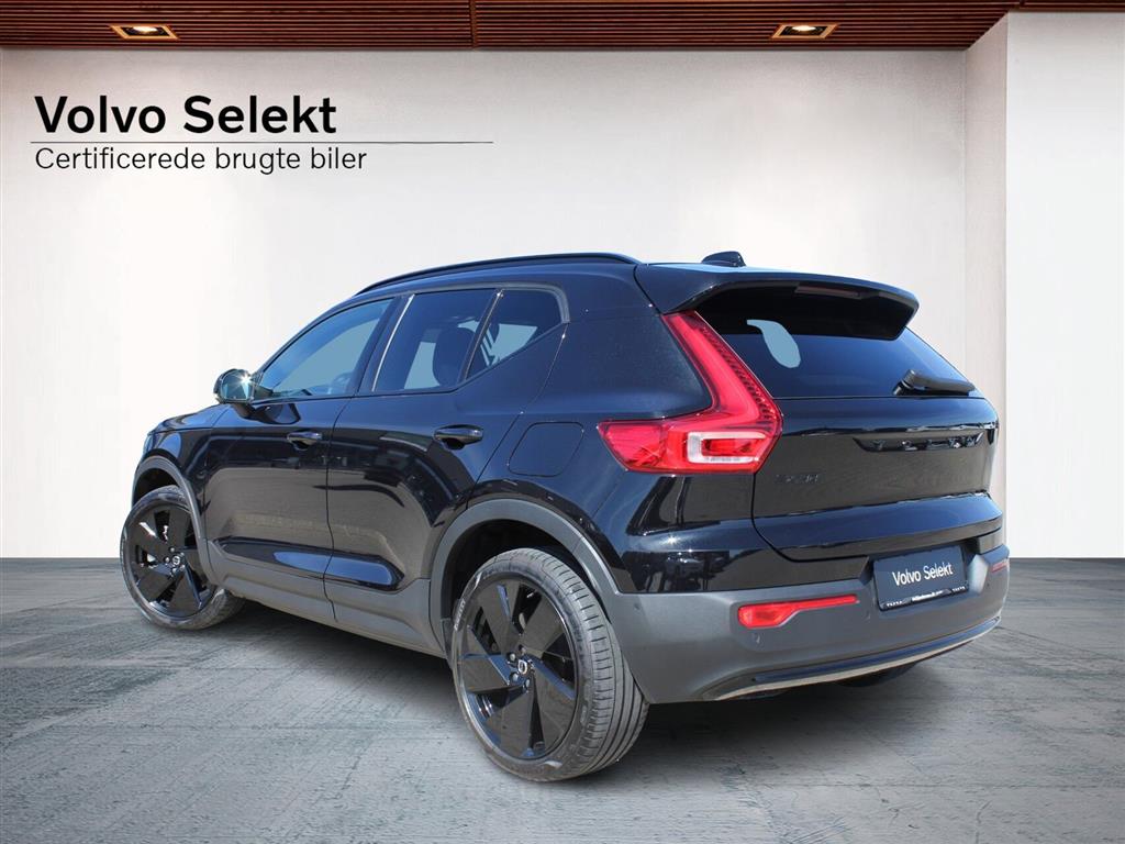 Volvo EX40 Black Edition billede 2