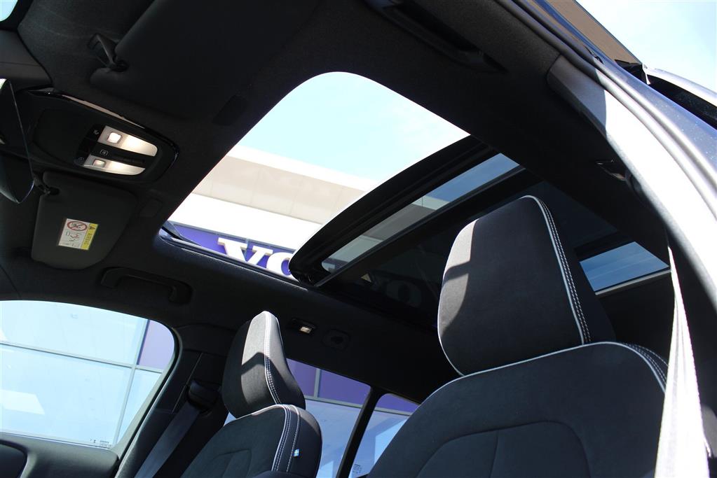 Volvo EX40 Black Edition billede 10