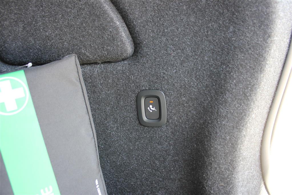 Volvo EX40 Black Edition billede 20