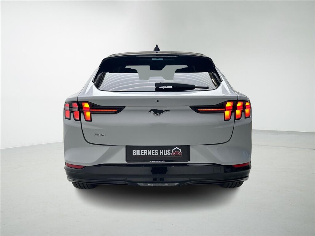 Ford Mustang Mach-E UR Premium billede 8